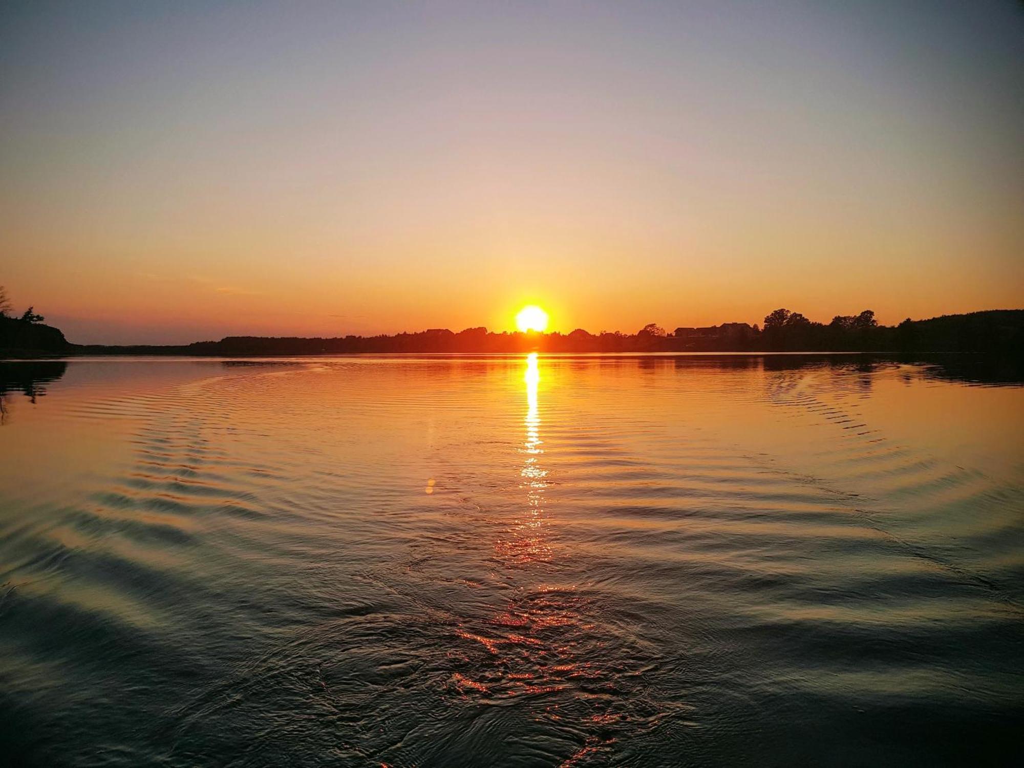 Apartamenty Jasmin I Lilia Jez. Sunowo Kolo Elku Chrzanowo Esterno foto