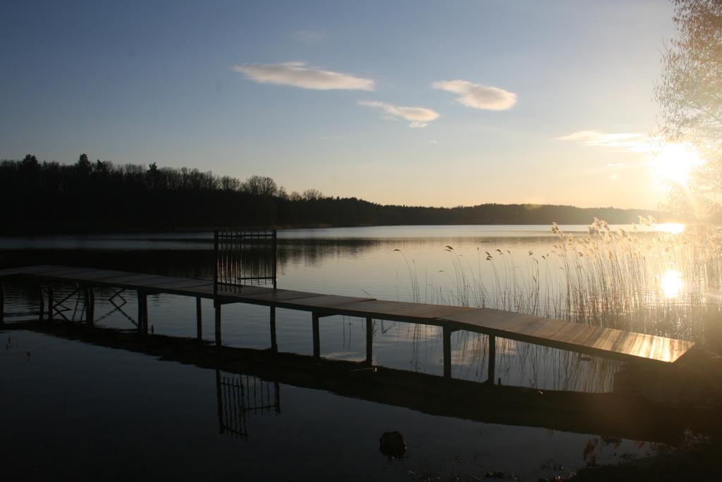 Apartamenty Jasmin I Lilia Jez. Sunowo Kolo Elku Chrzanowo Esterno foto